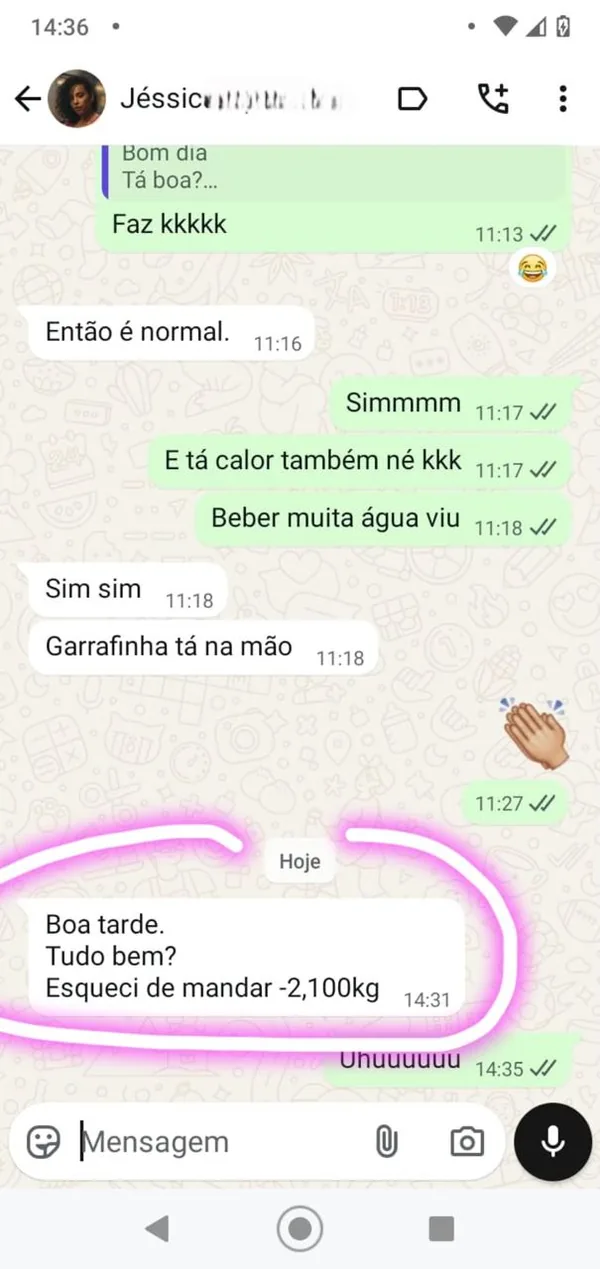 Captura autorizada de mensagem informando -2,100 kg, com identificação ocultada.